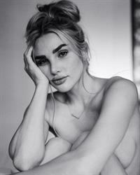 Kenzie Anne - Actress/Model/Adult film star/AVN Award Winner