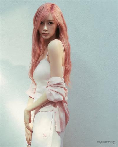 Giselle (Aeri Uchinaga)