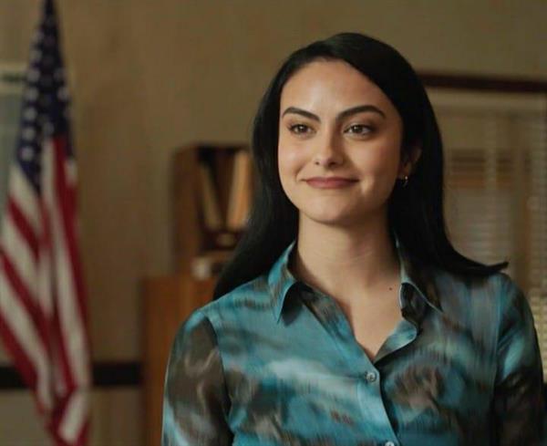 Camila Mendes
