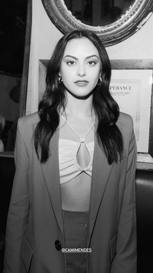 Camila Mendes