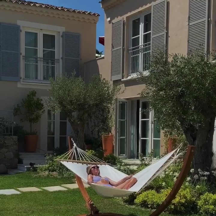 Delilah Belle Hamlin