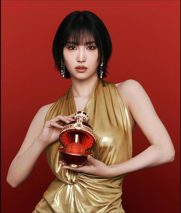 Momo (Hirai Momo)