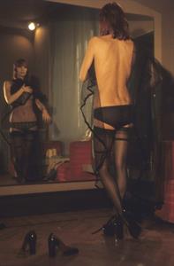 Elsa Martinelli in lingerie - ass