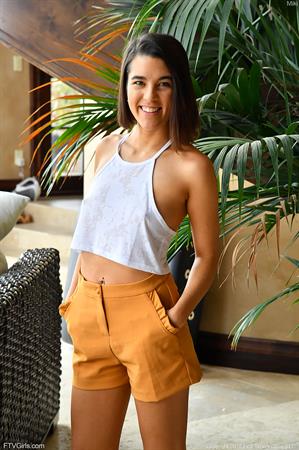 Miki FTV Nude Pictures To The Big Toys