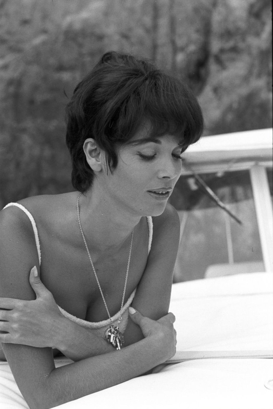 Elsa Martinelli. 