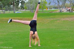 Khloe FTV Nude Pictures Acrobatics In Public