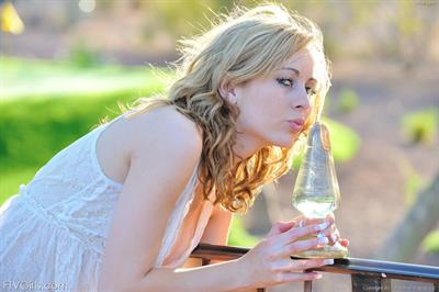 Mealynn takes on a huge glass FTV toy