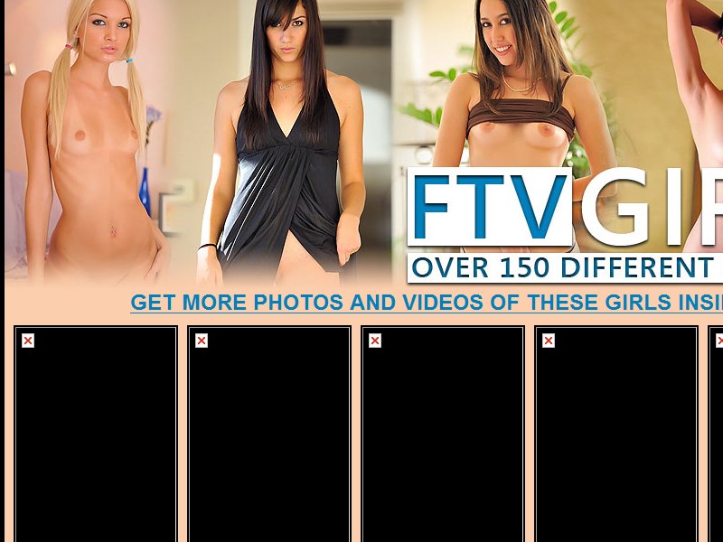 Haley splits her pussy with a pink dildo