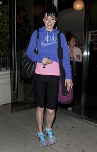 Krysten Ritter - Wearing spandex leaving Moshka Yoga LA in Los Angeles (May 29, 2012)