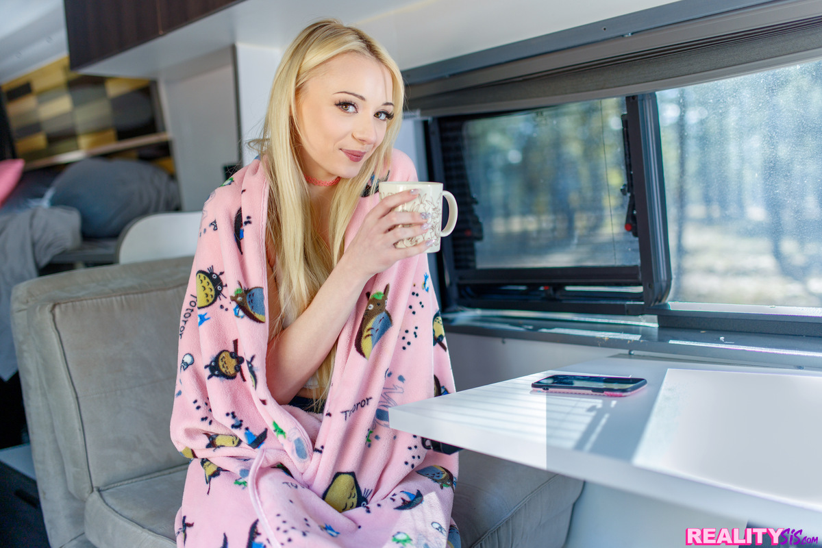 Horny coed Cecelia Taylor seduces her stepbrother in their camper van by masturbating until he comes to fuck her