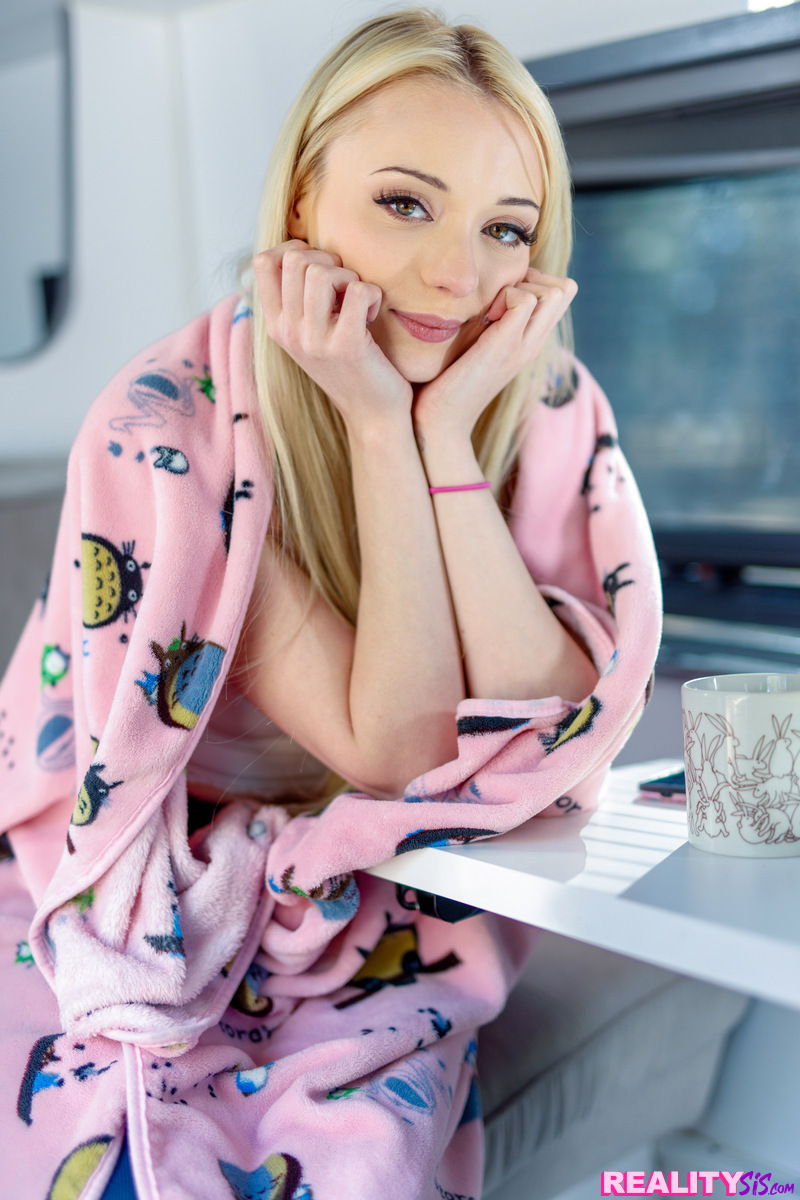 Horny coed Cecelia Taylor seduces her stepbrother in their camper van by masturbating until he comes to fuck her