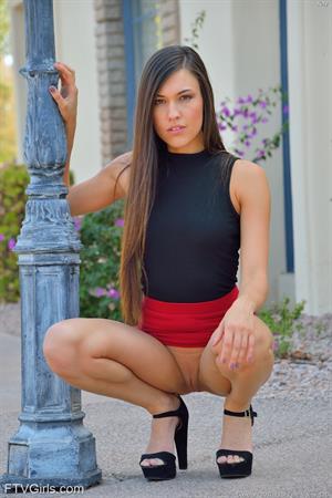 Extreme Fashion Model