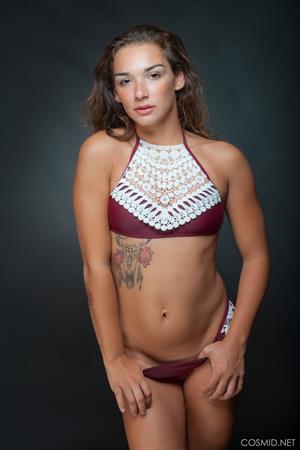 Jocelyn Joyce Nude Pictures Jocelyn's Bikini