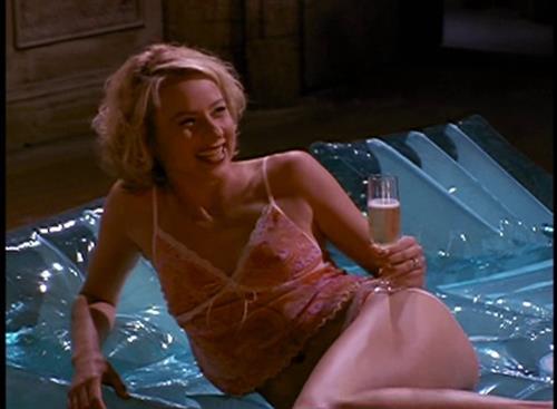 Traylor Howard, American actress 