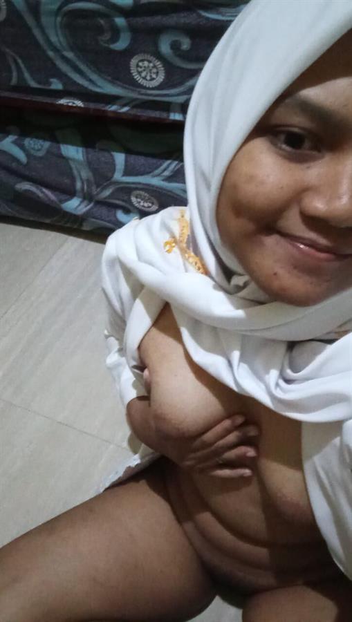 Lailatul Fitria - breasts