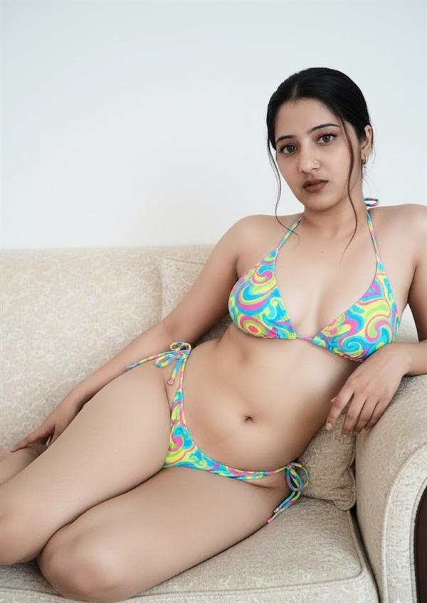Arshiya Naaz in a bikini