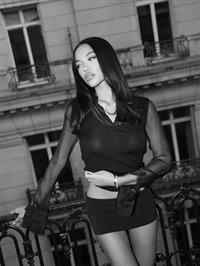 Ming Lee Simmons