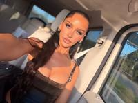 Carli Bybel taking a selfie