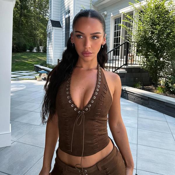 Carli Bybel Carli Bybel
