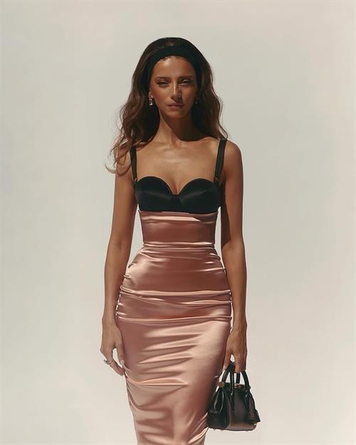 Angela Sarafyan