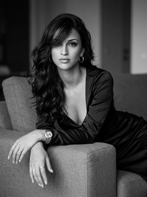 It`s a awesome BW Indoor Shooting
