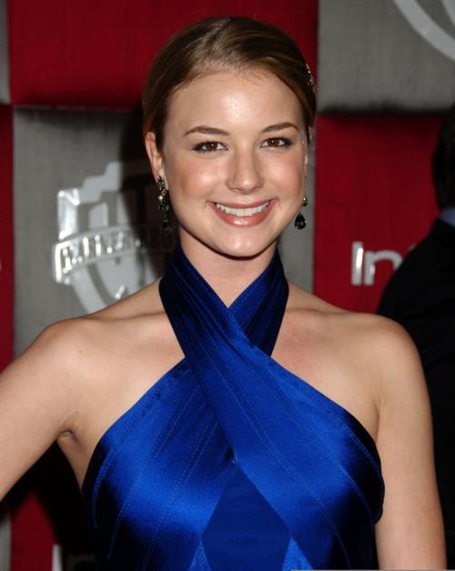 Emily VanCamp