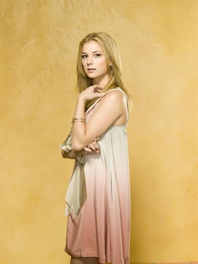 Emily VanCamp