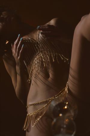 Vegas showgirl