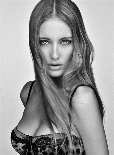 Enya Bakunova in lingerie