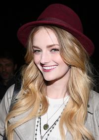 Lydia Hearst