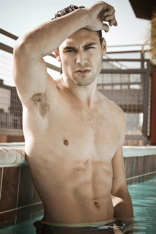 Ryan Guzman Pictures Ryan Guzman