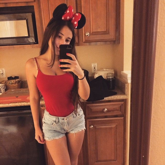 Angie Varona taking a selfie