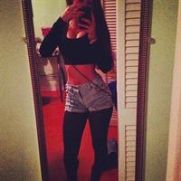 Angie Varona taking a selfie