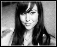 Angie Varona taking a selfie