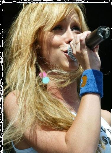 Jennifer Love Hewitt