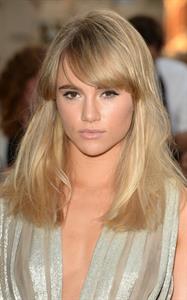 Suki Waterhouse