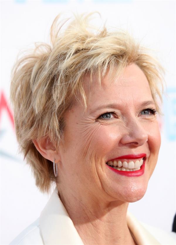 Annette Bening