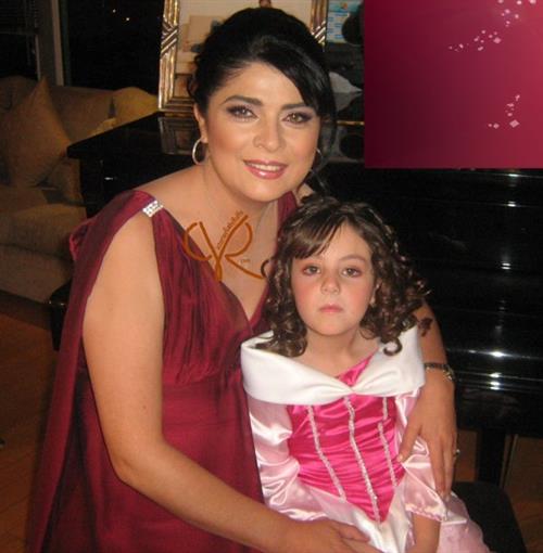 Victoria Ruffo