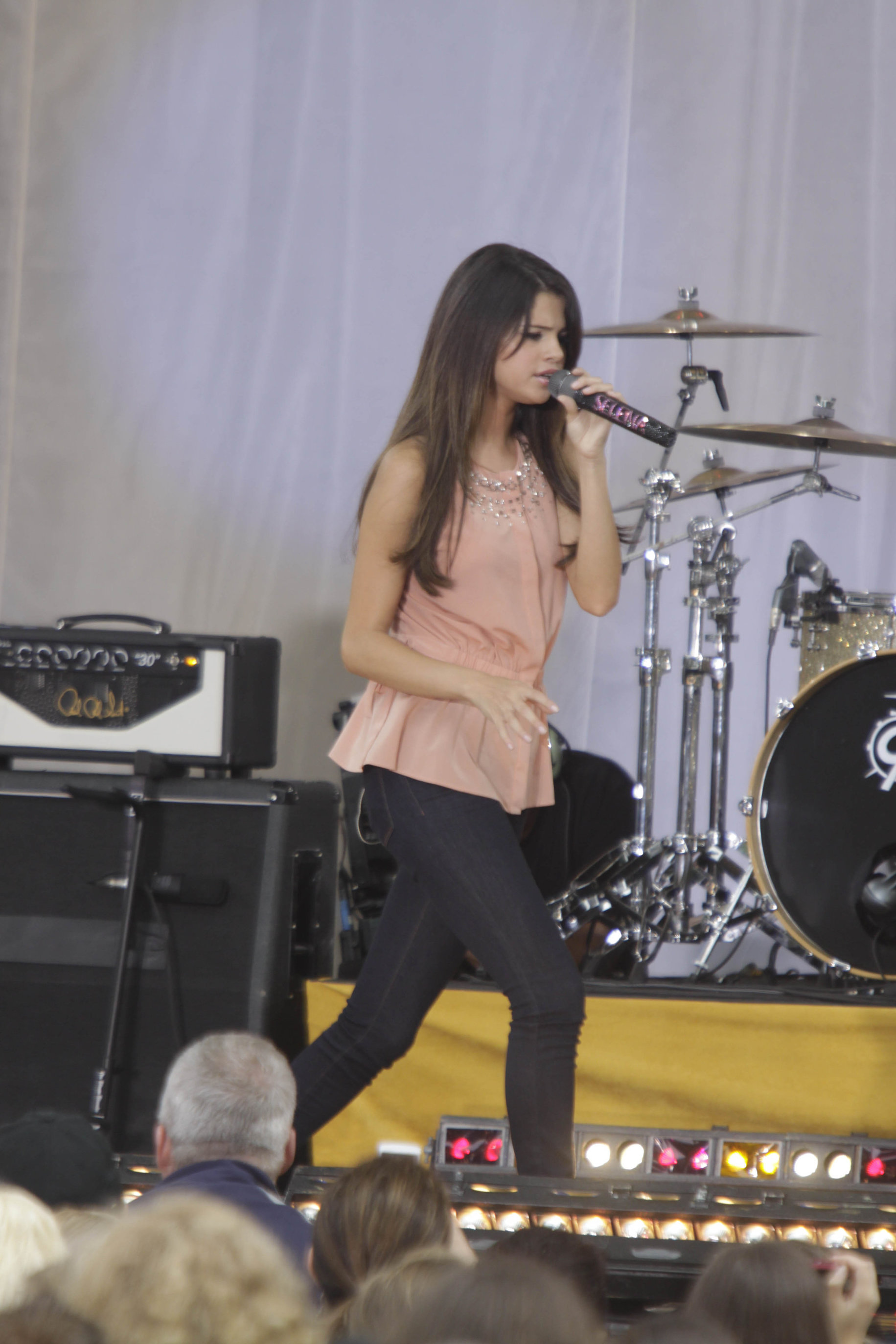 Selena Gomez performs at the Good Morning America GMA Summer Concert Series in New York City on June 17, 2011