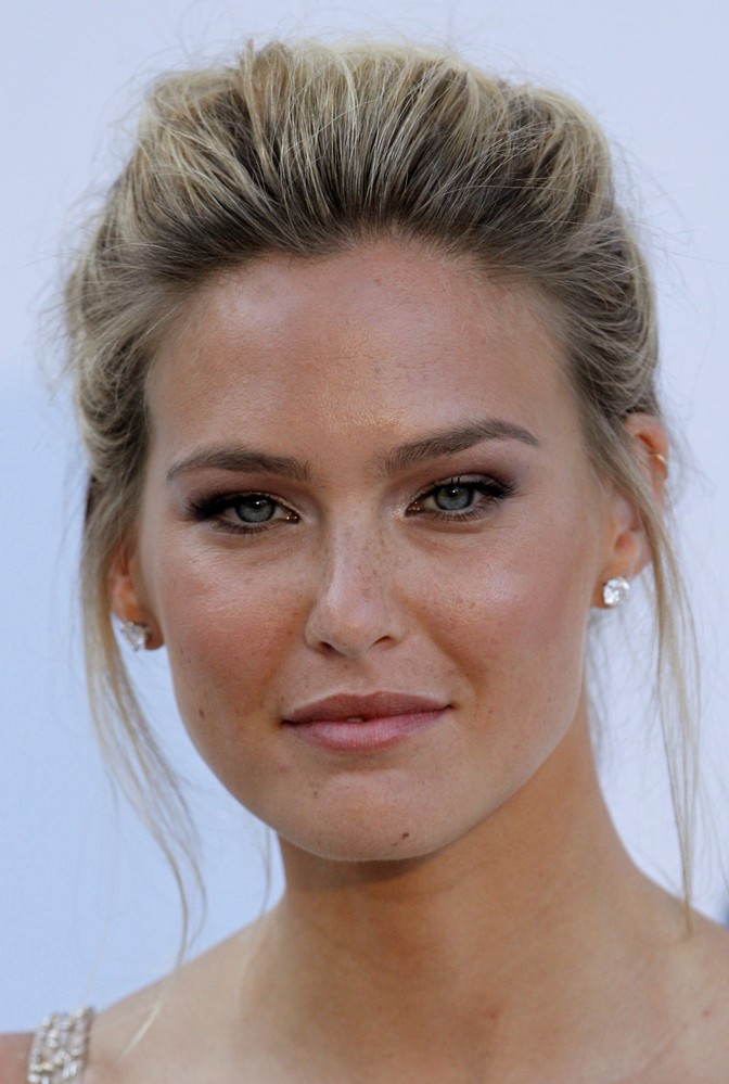 Bar Refaeli