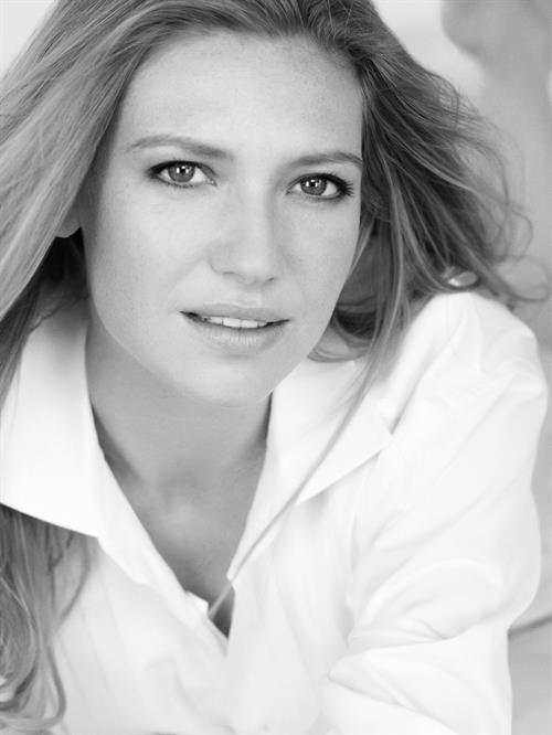 Anna Torv