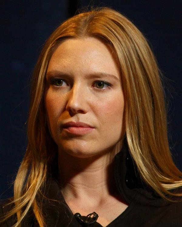 Anna Torv