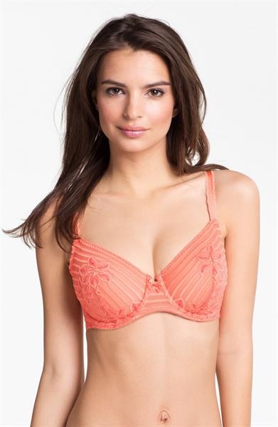 Emily Ratajkowski in lingerie