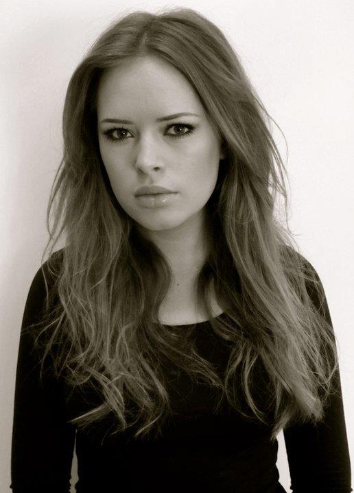 Tanya Burr