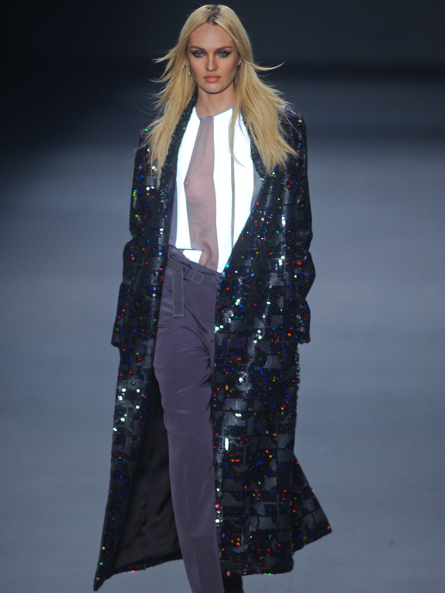 Candice Swanepoel Nipslip at a fashion show in Sao Paulo