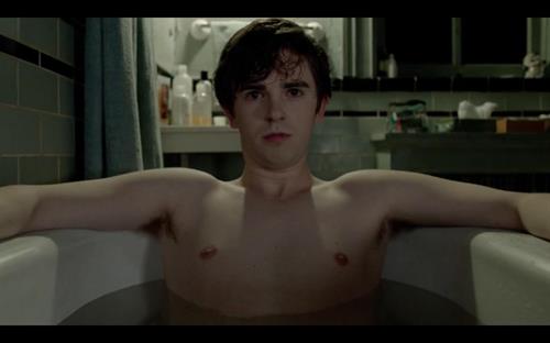 Freddie Highmore