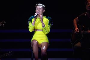Miley Cyrus – 2013 Bambi Awards in Germany 11/14/13